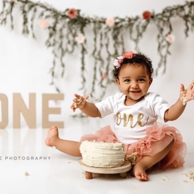 Baby girl birthday photoshoot